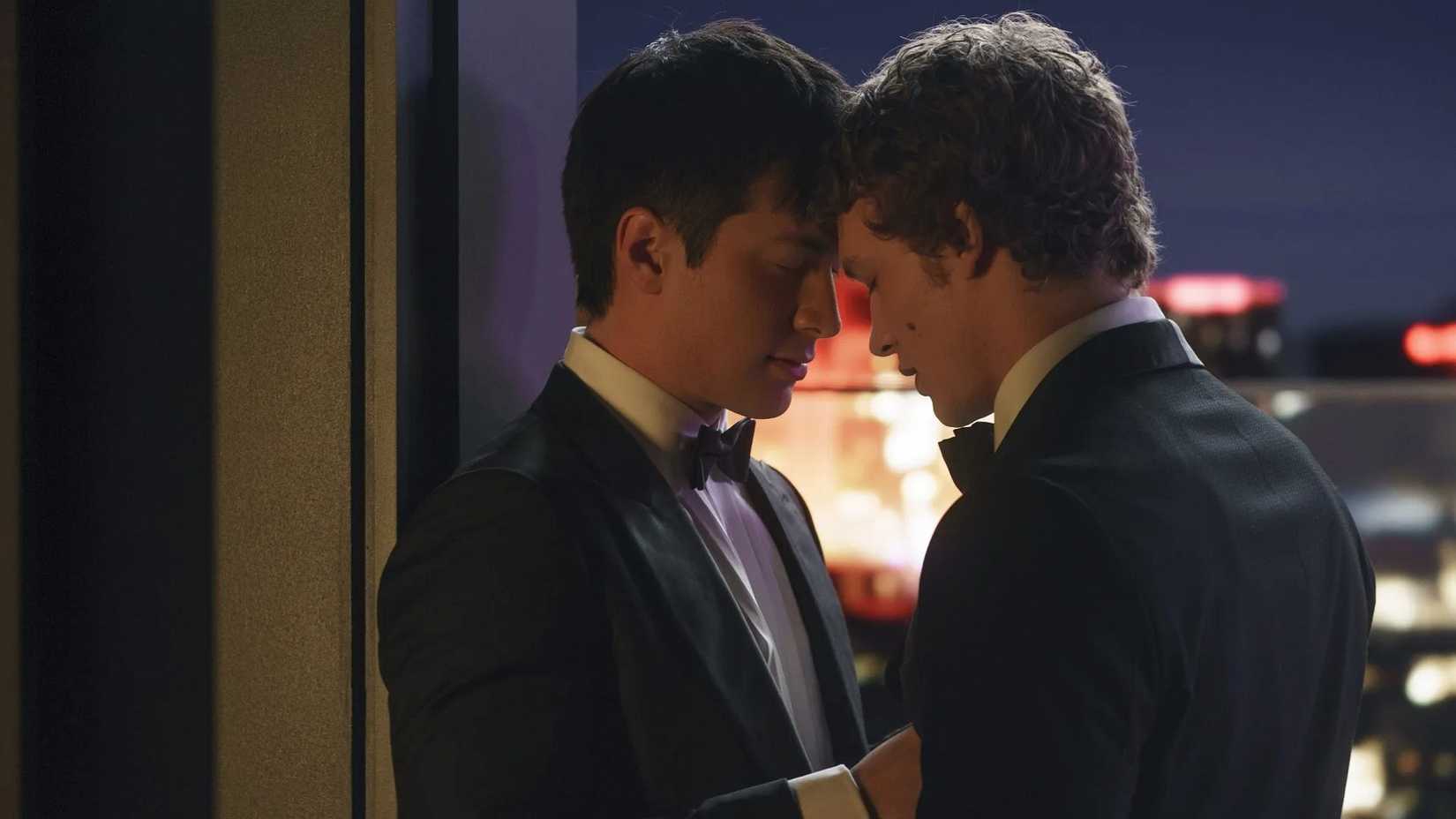 Hudson Williams and Connor Storrie as Shane and Ilya hugging in Heated Rivalry 