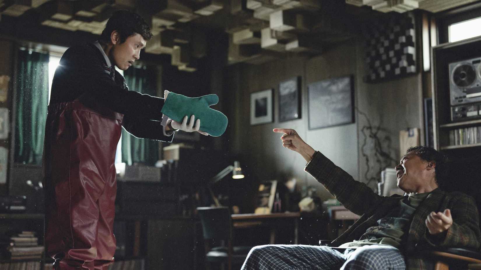 Lee Byung-hun stars in 'No Other Choice'