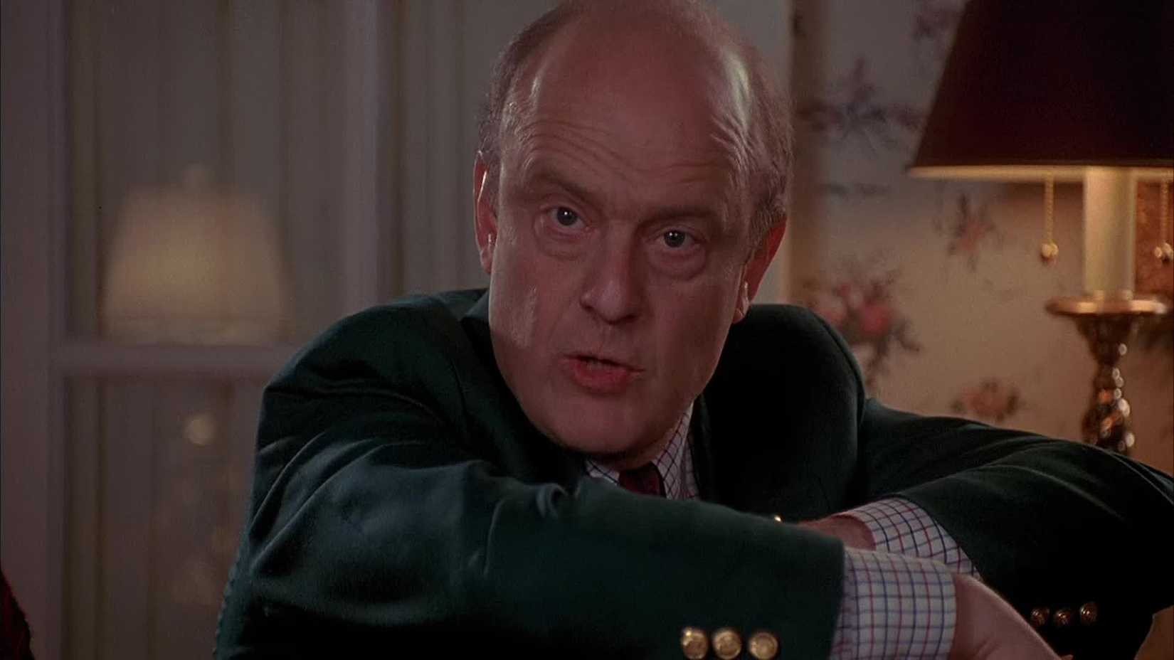 Gerry Bamman as Uncle Frank in Home Alone