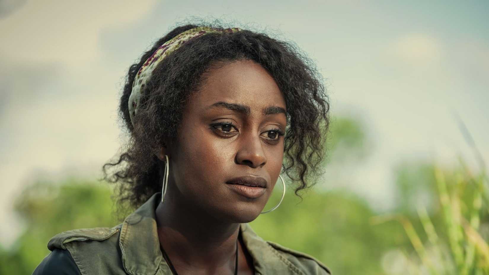 Simona Brown in Behind Her Eyes
