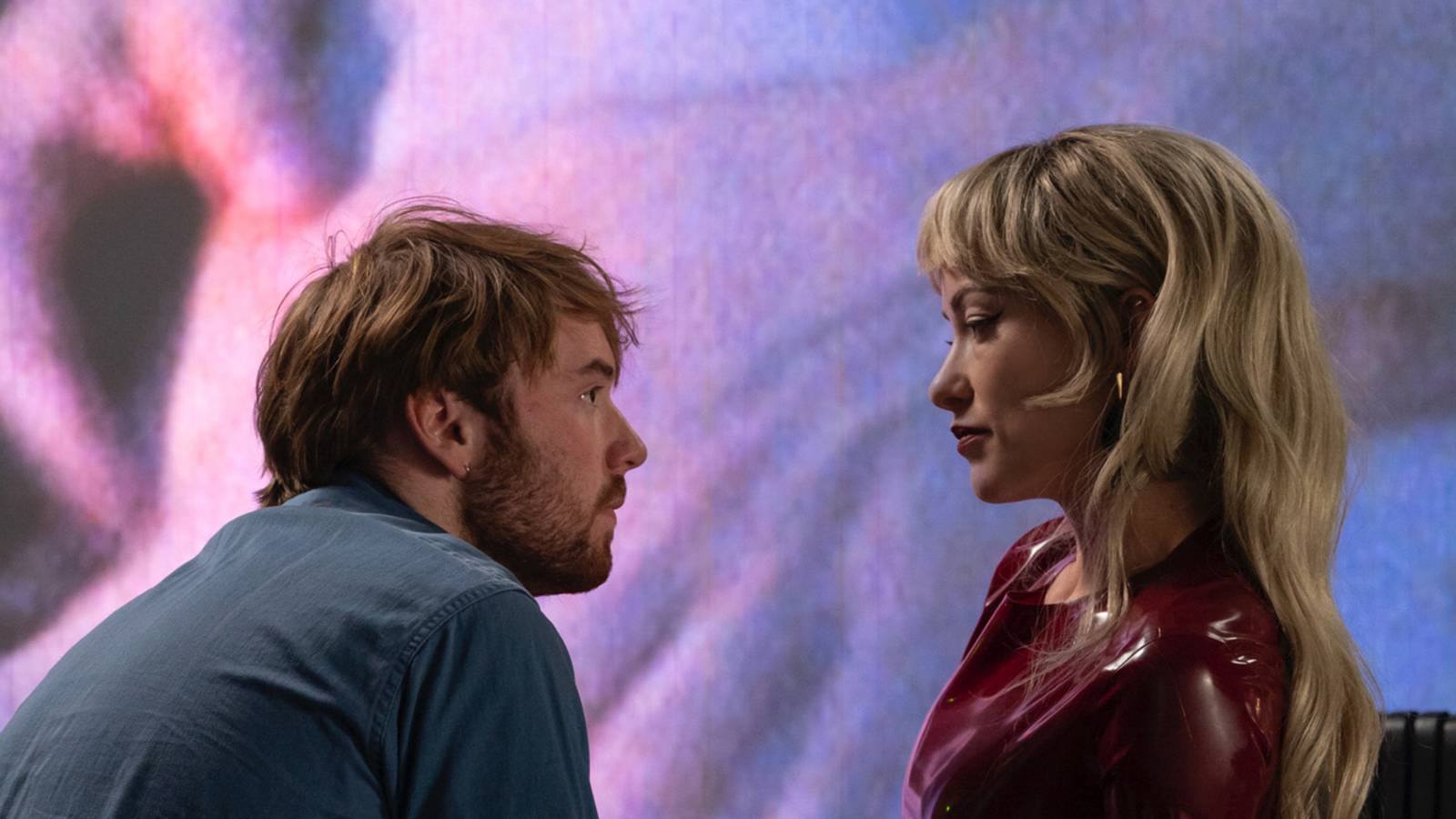 'I Want Your Sex' Review: Olivia Wilde Schools Cooper Hoffman in ...