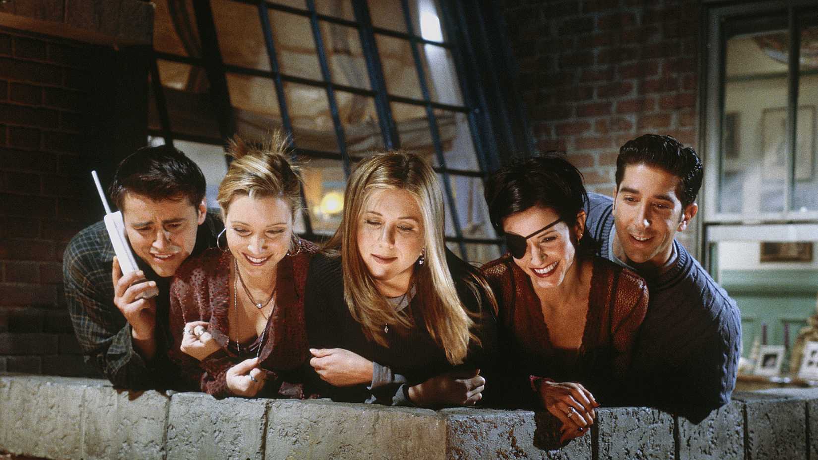Joey,Phoebe, Rachel, Monica, and Ross in Friends