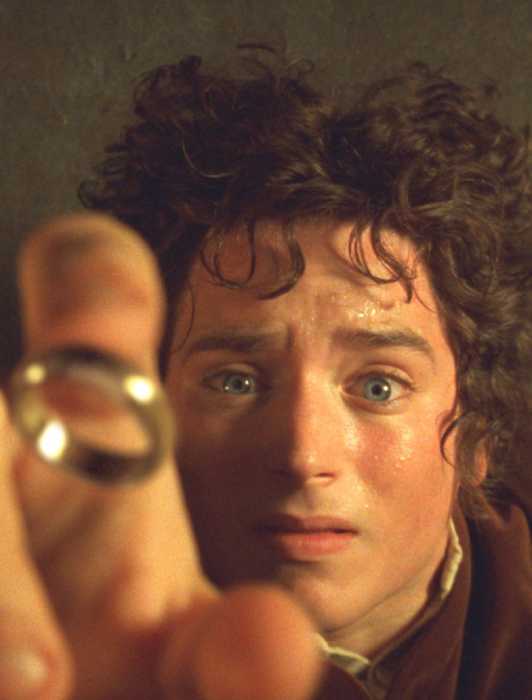 What Are the Two Towers in Lord of the Rings?