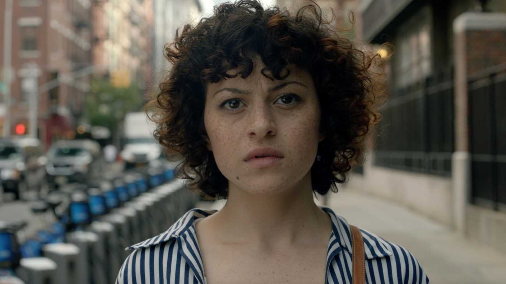 search-party-is-an-underrated-thriller-tv-series-and-perfect-binge-watch