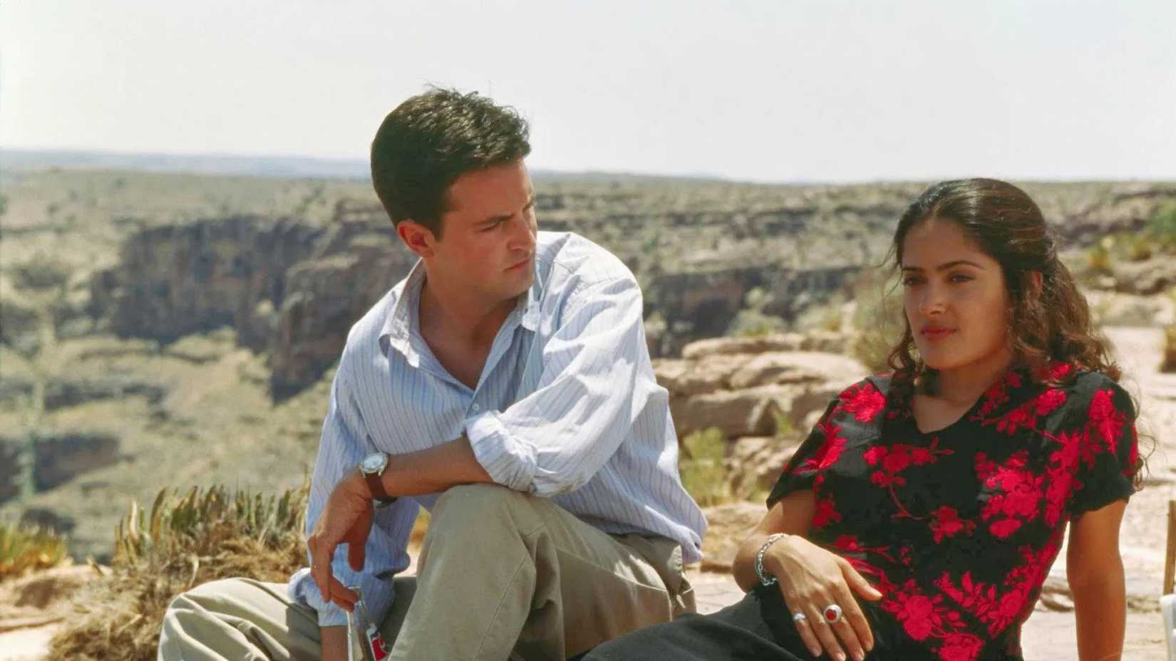 Matthew Perry and Salma Hayek in 'Fools Rush In' (1997)