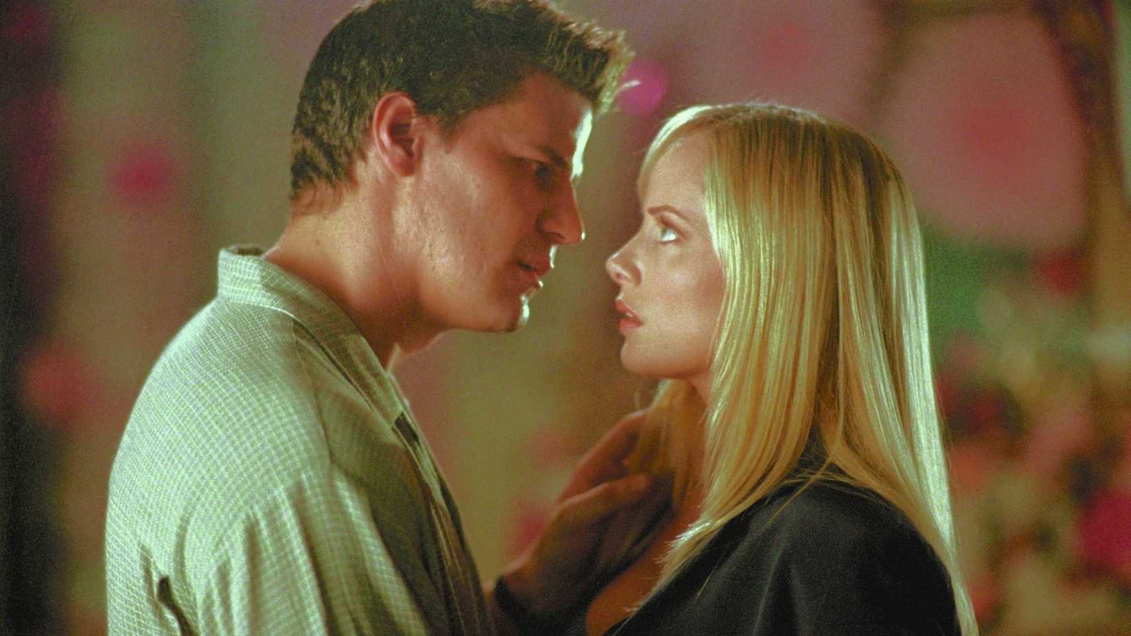 David Boreanaz and Marley Shelton in 'Valentine' (2001)