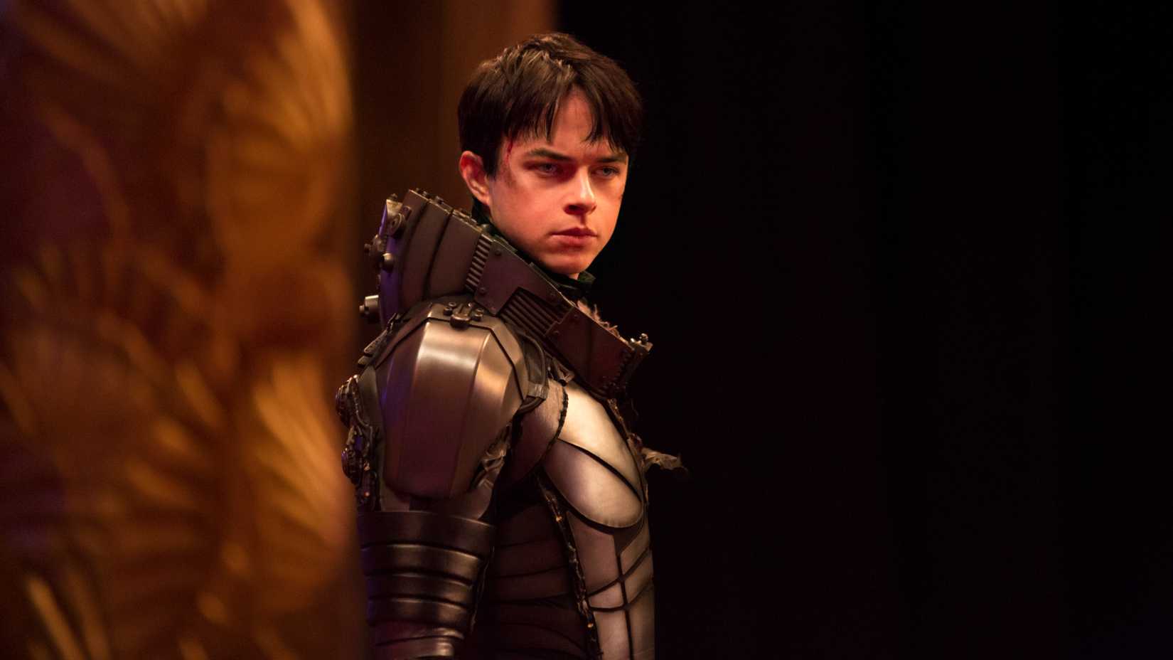 Valerian wears armor in Valerian and the City of a Thousand Planets
