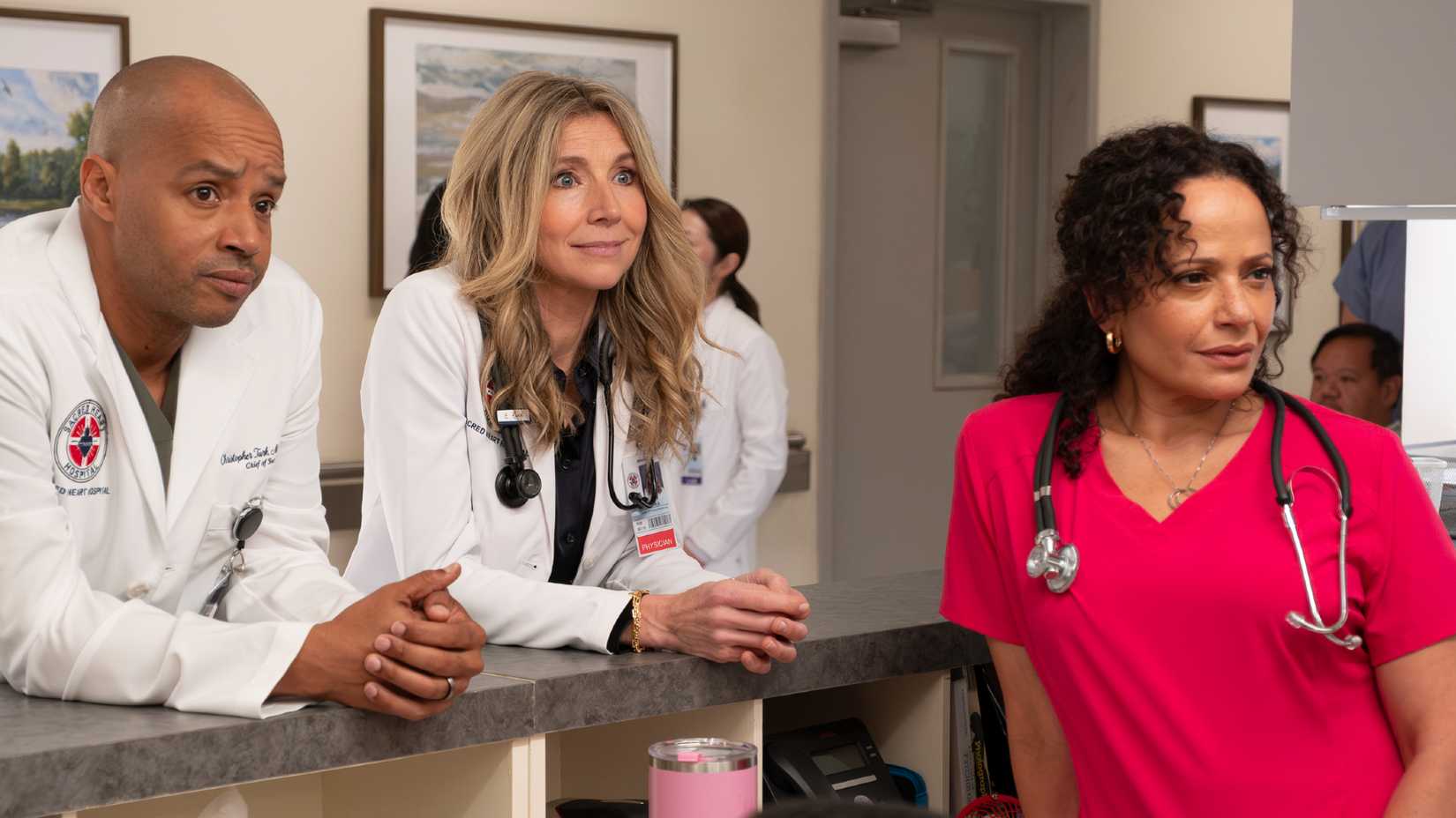 Donald Faison Sarah Chalke Judy Reyes Scrubs revival