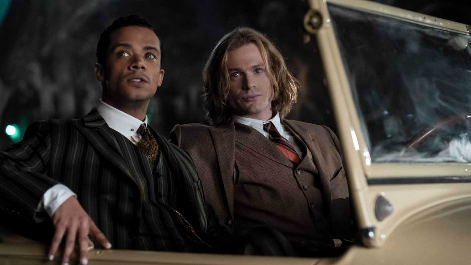 Louis de Pointe du Lac and Lestat de Lioncourt in Interview with the Vampire Season 1