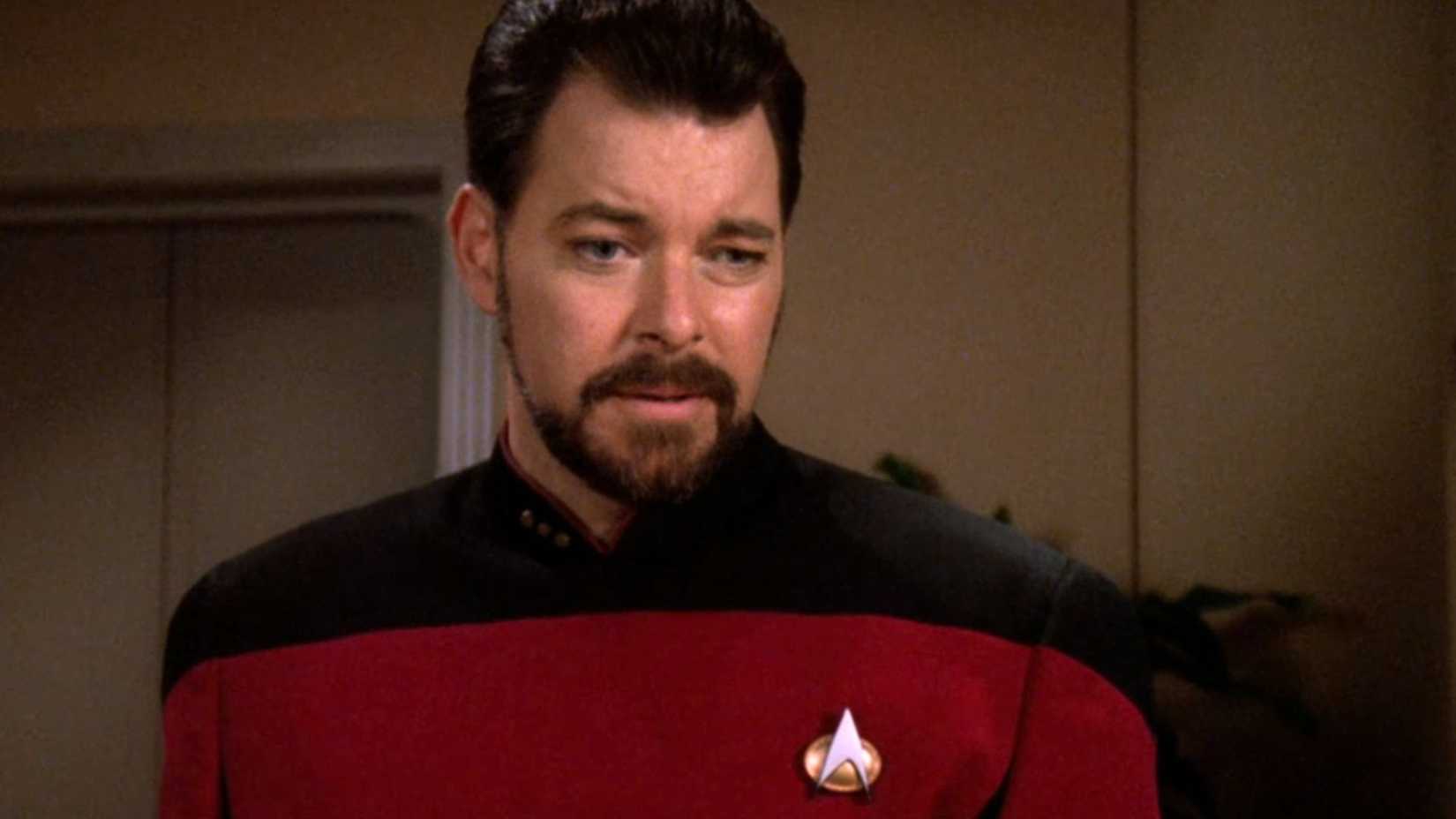 Jonathan Frakes como Comandante Riker em Star Trek