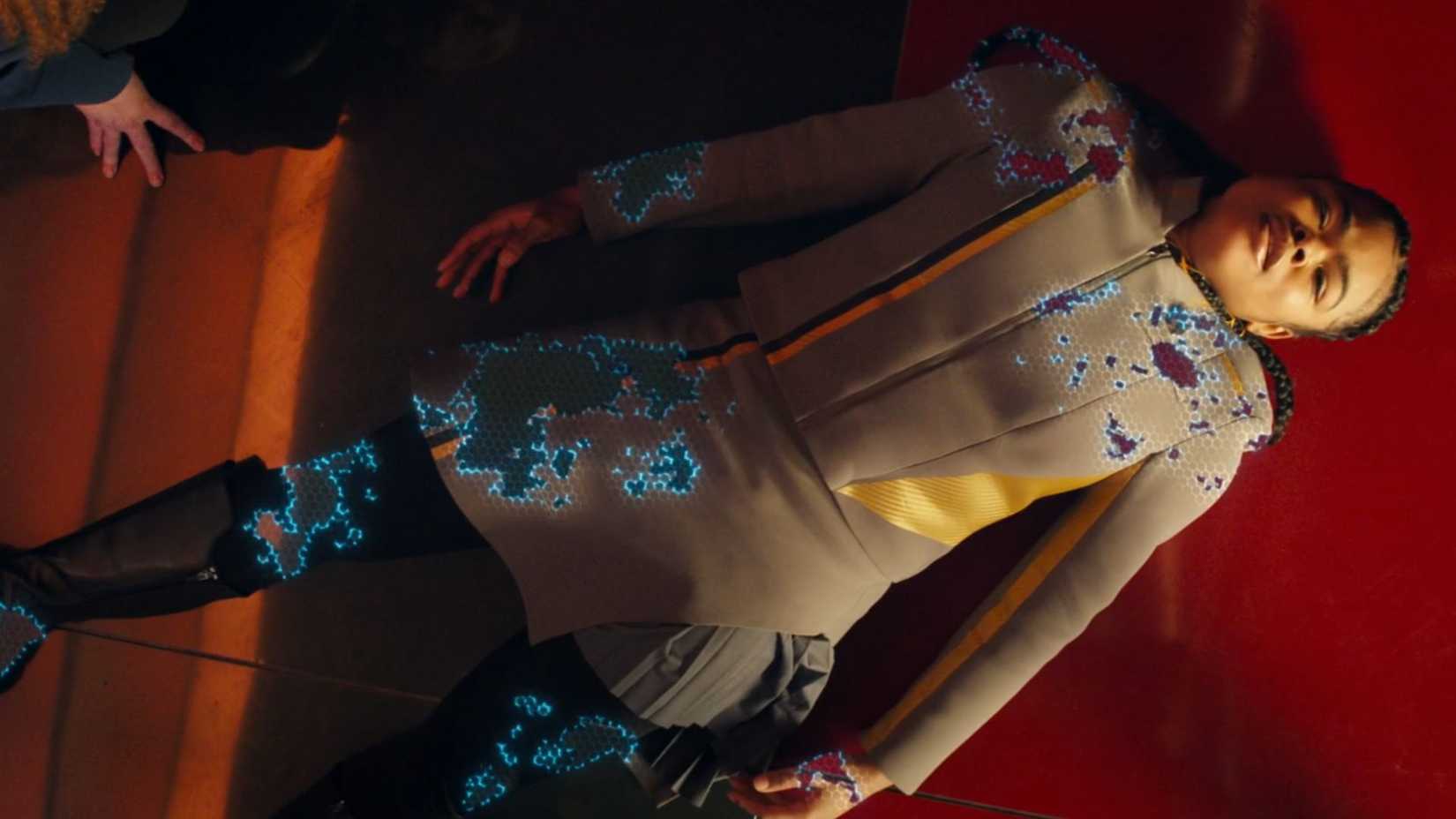 Kerrice Brooks glitching as SAM in Star Trek: Starfleet Academy