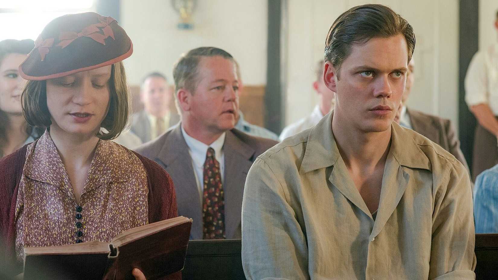 Mia Wasikowska Bill Skarsgard The Devil All the Time