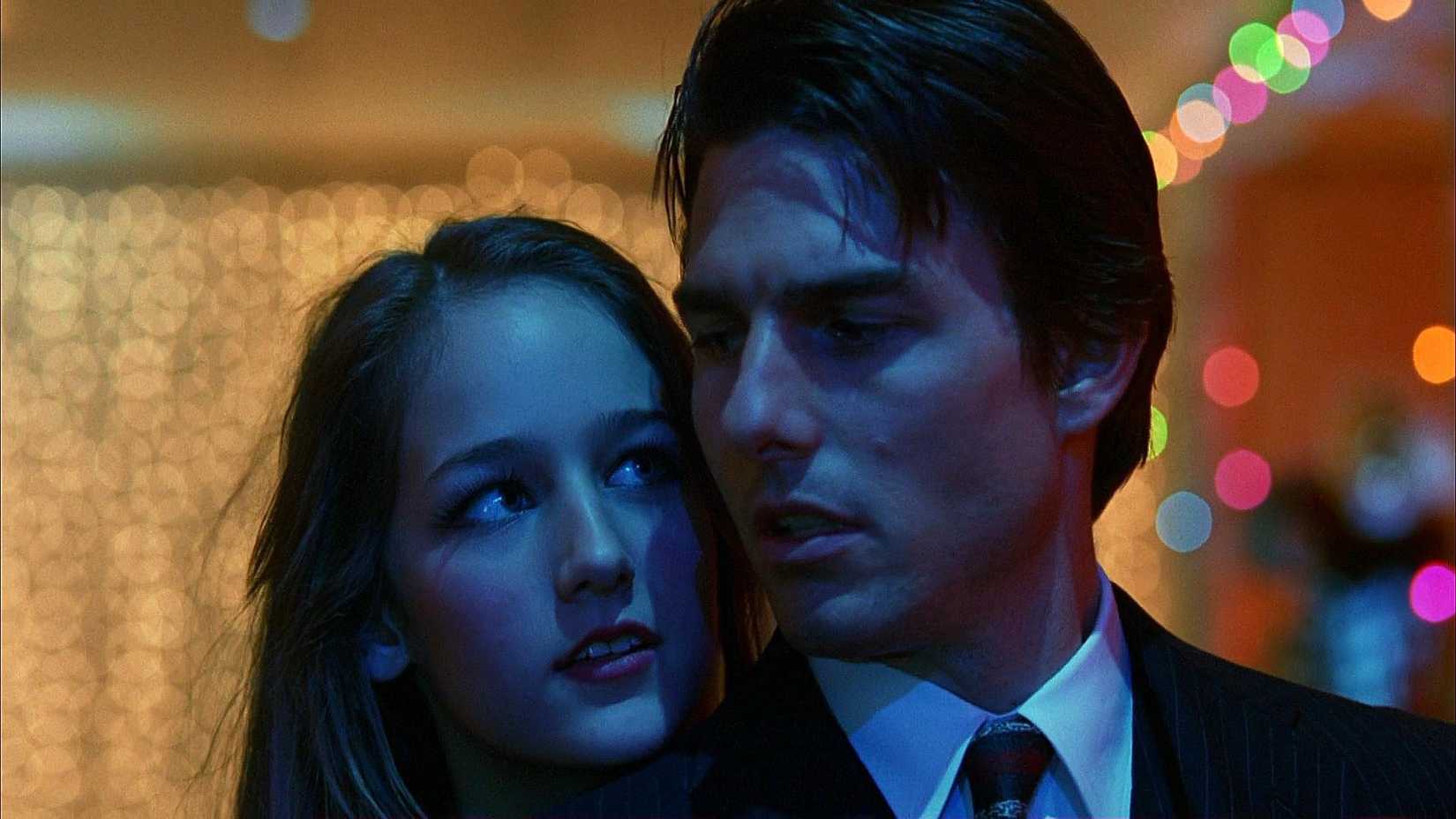 Tom Cruise and Leelee Sobieski in Eyes Wide Shut