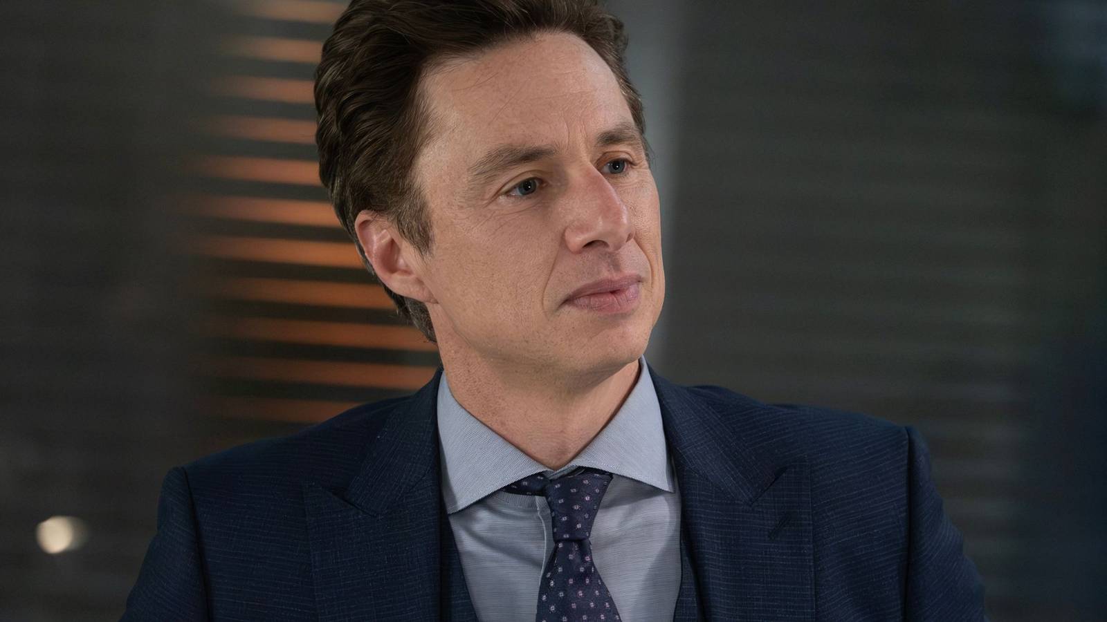 'Scrubs' Season 2's "My New Coat" Explains Why JD Doesn't Dress Like Former Chiefs of Medicine