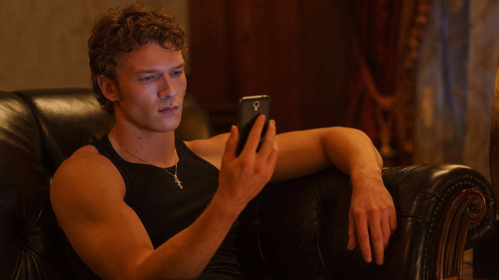 'SNL' BAFTAs Sketch Features Connor Storrie as Armie Hammer