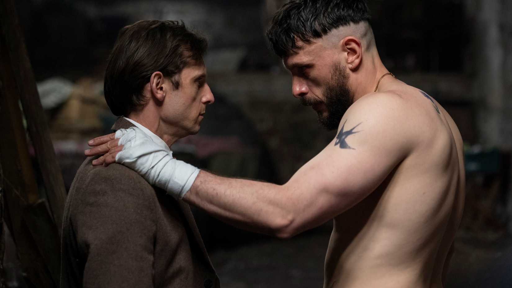 Jamie Bell and Richard Gadd star in 'Half Bad'