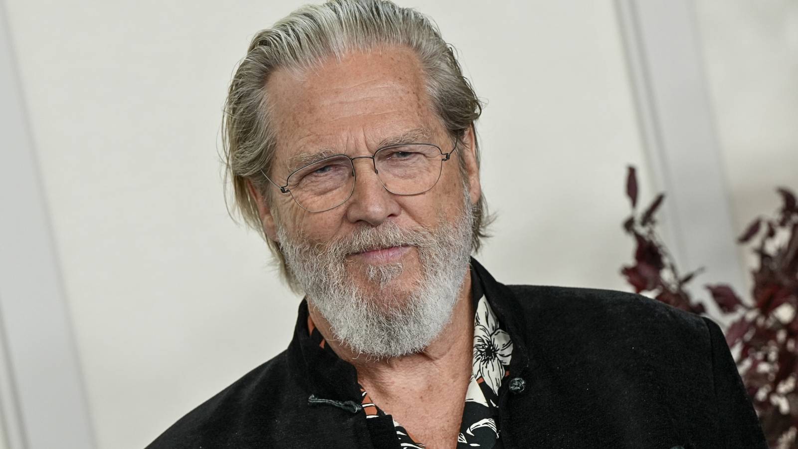 'Minions & Monsters' Adds Jeff Bridges, Christoph Waltz & More Oscar ...