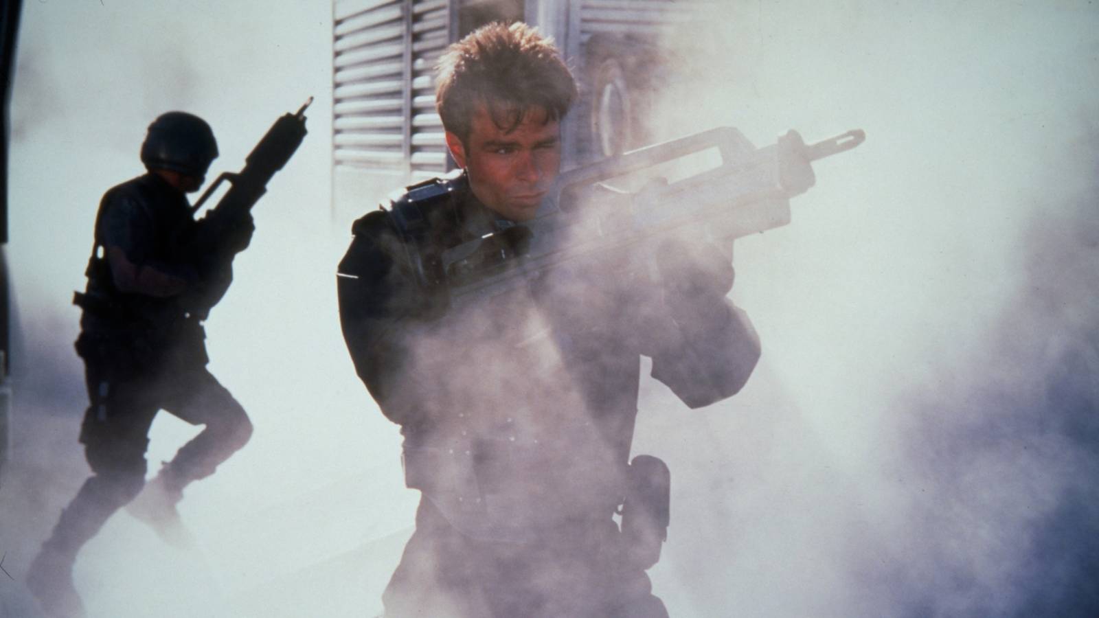 Military Sci-Fi Action Thriller 'Starship Troopers' Now Free to Stream