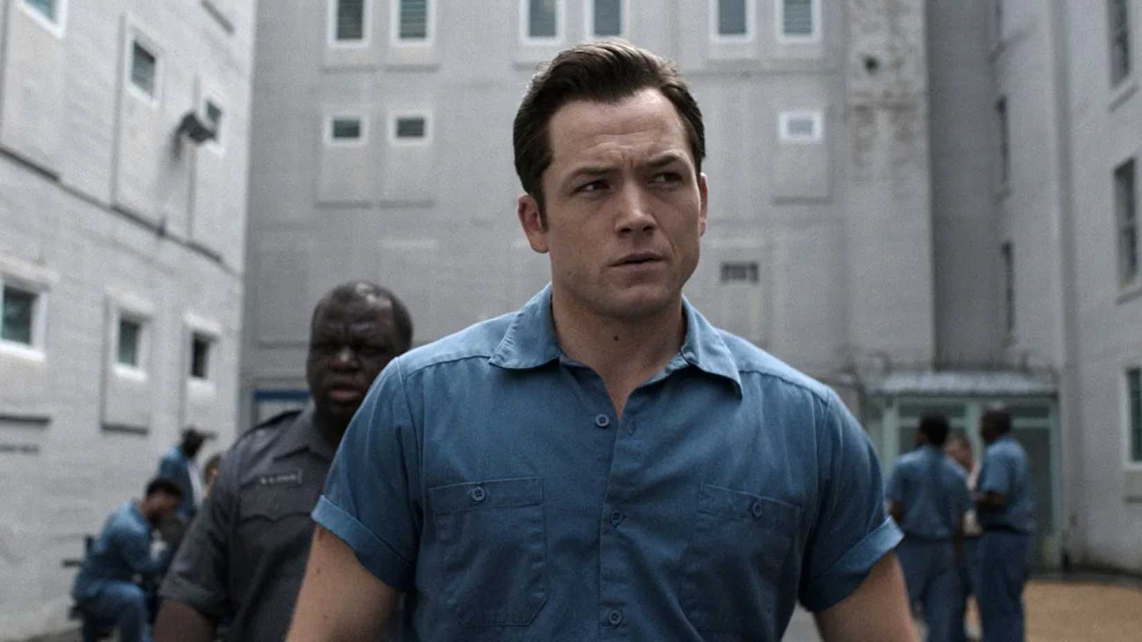 Taron Egerton em Black Bird