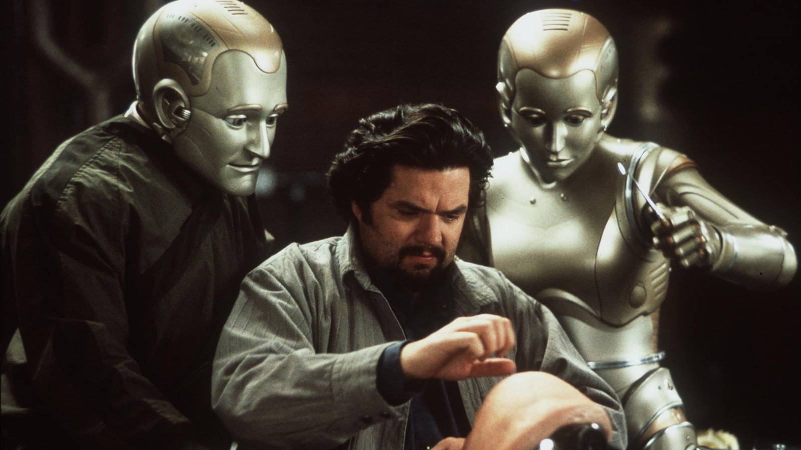 Disney Sci-Fi Film 'Bicentennial Man' Becomes a Streaming Hit