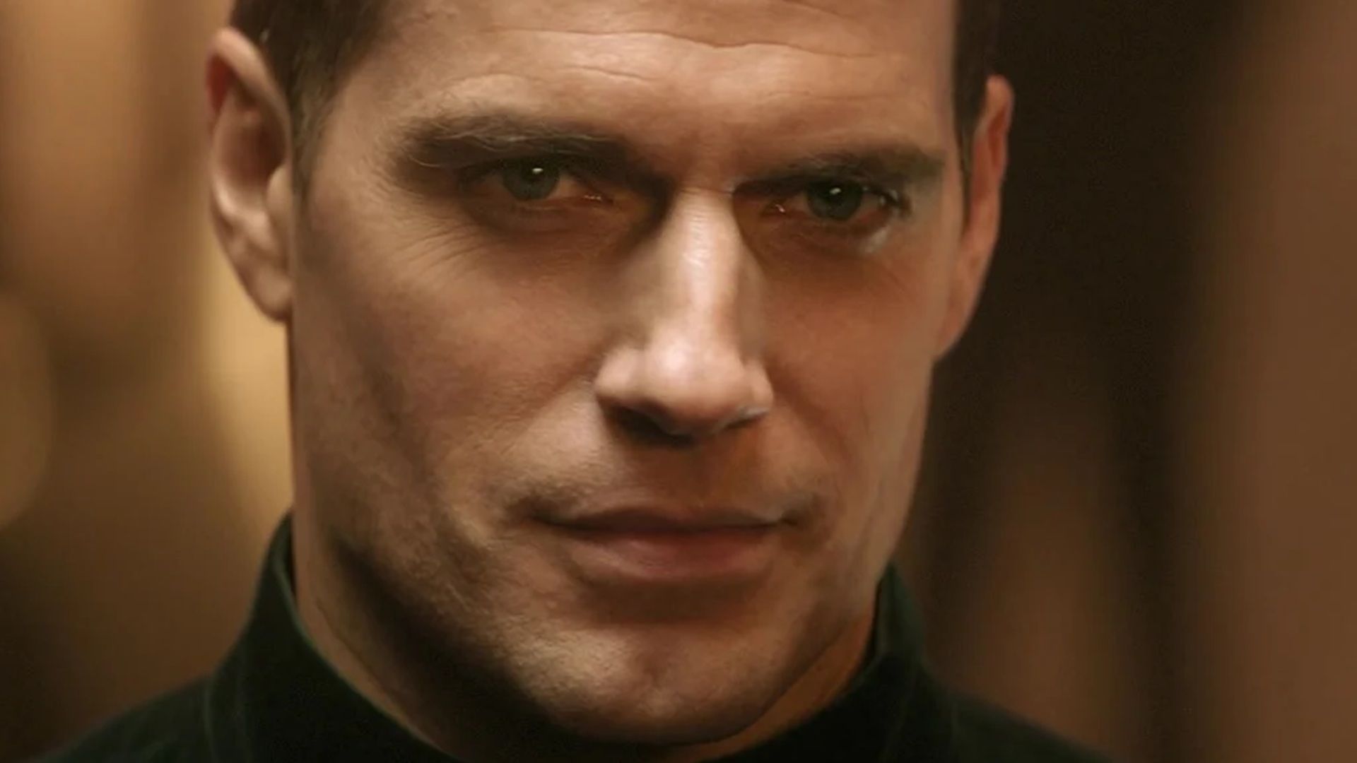 Henry Cavill e Bryce Dallas Howard em cena de Argylle