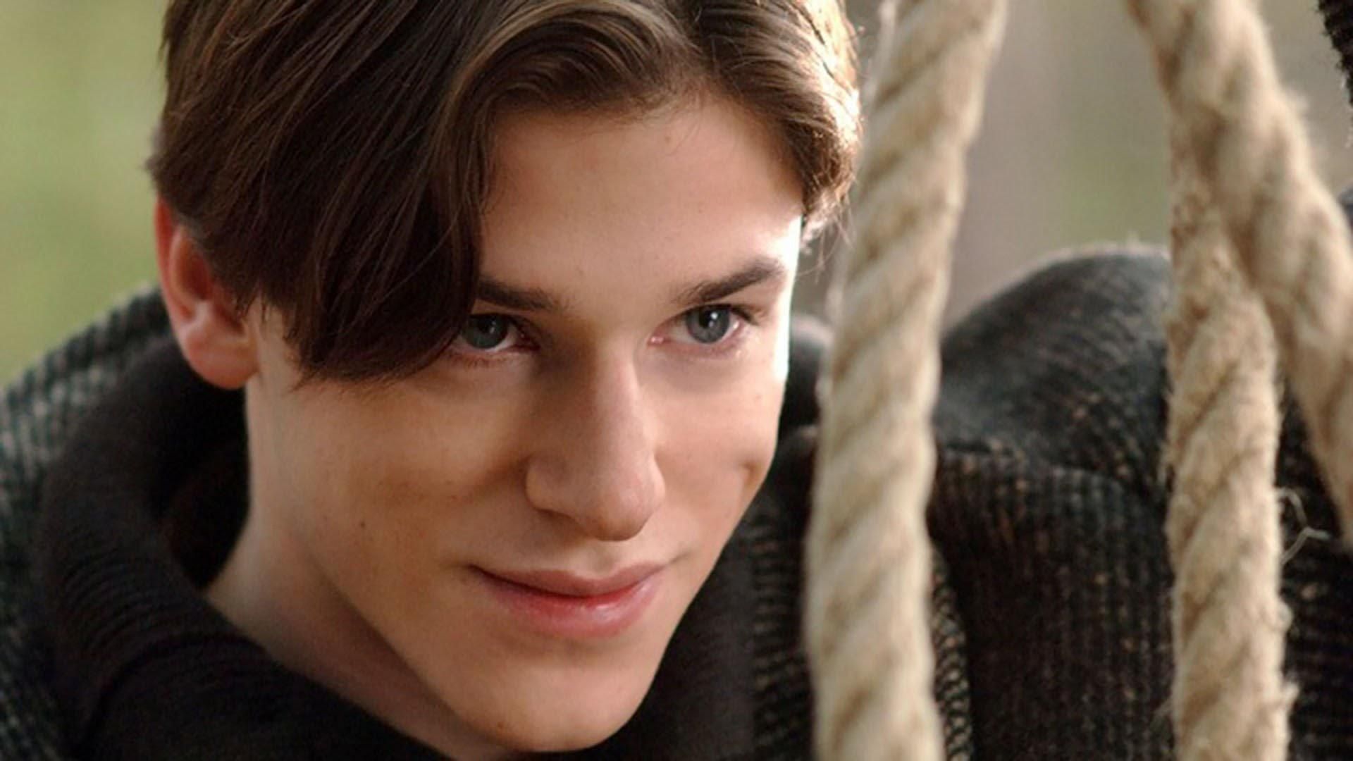 Gaspard Ulliel como Hannibal Lecter em Hannibal Rising