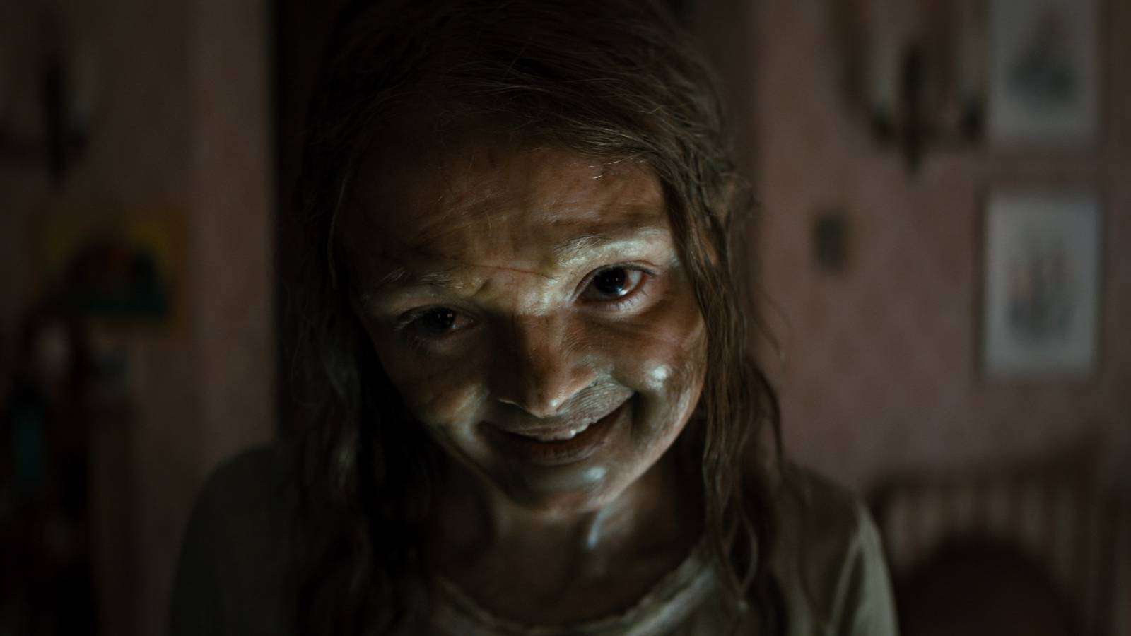 'Lee Cronin's The Mummy' Review: A Horror Film Wrapped in Memories of ...