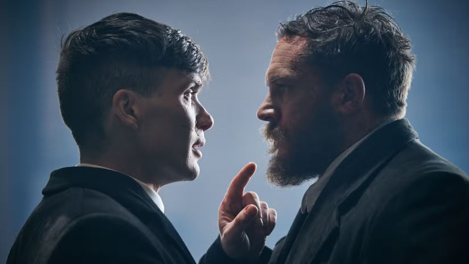 Tommy Shelby e Alfie Solomons discutindo em Peaky Blinders