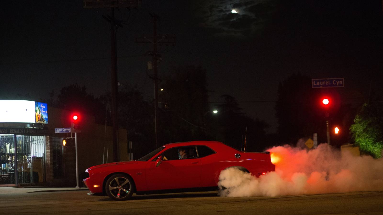 'Nightcrawler': Jake Gyllenhaal's Psychological Thriller Hits Harder Than ...