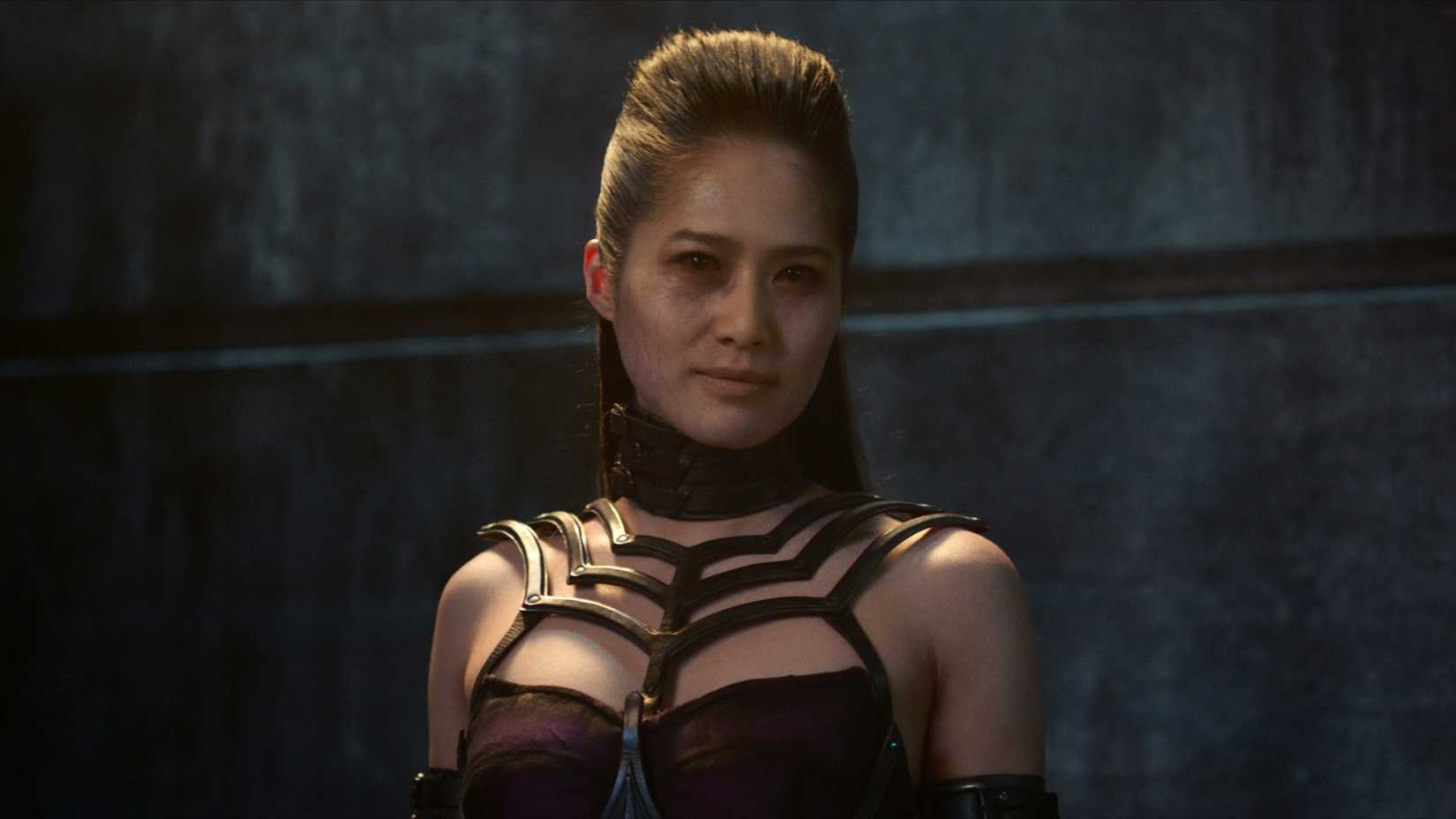 Ana Thu Nguyen as Sindel in Mortal Kombat II