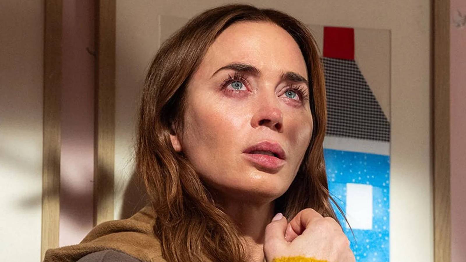 'Disclosure Day' Trailer Adds Fuel to Secret Sci-Fi Classic Sequel Theory - MovieWeb