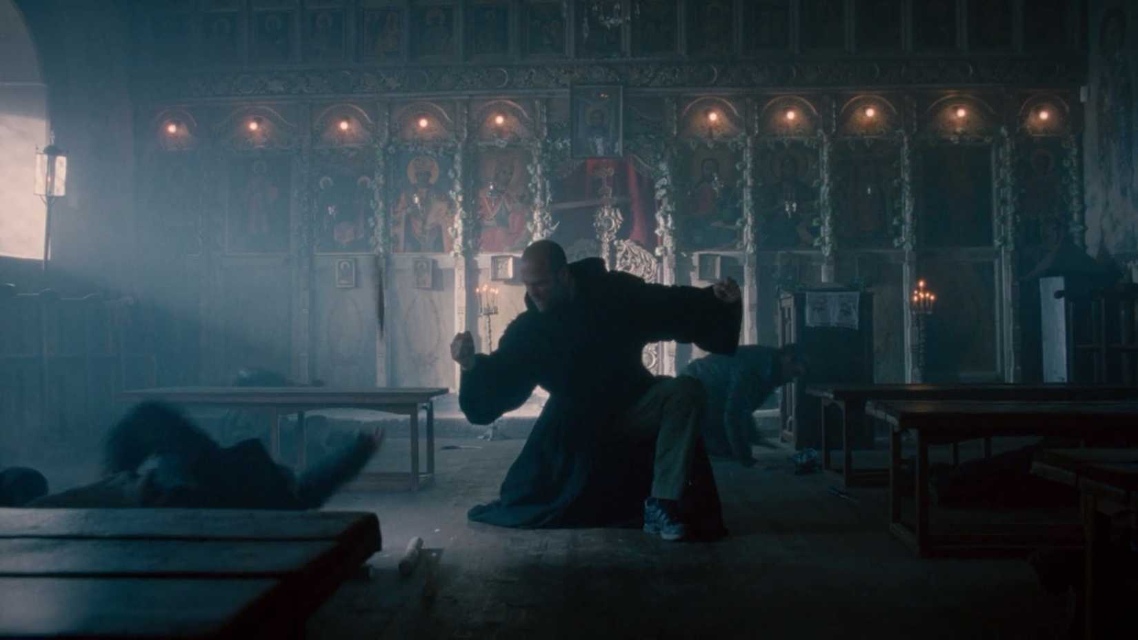 Jason Statham in Expendables 2 fight scene