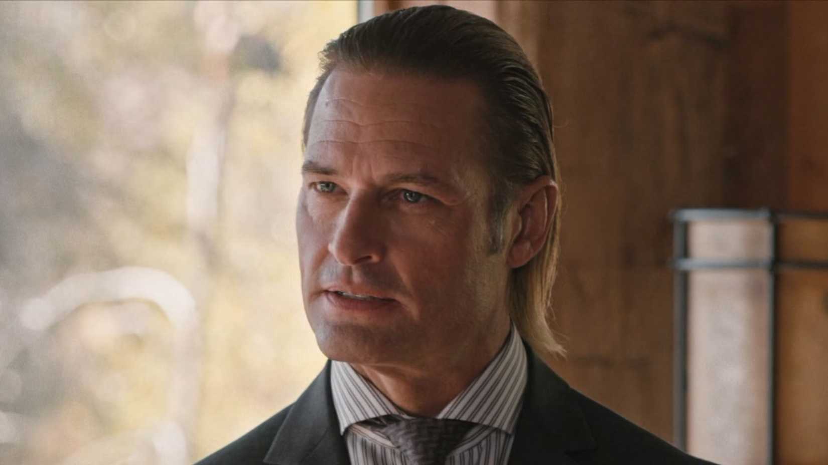 Josh Holloway as Roarke Morris in Yellowstone