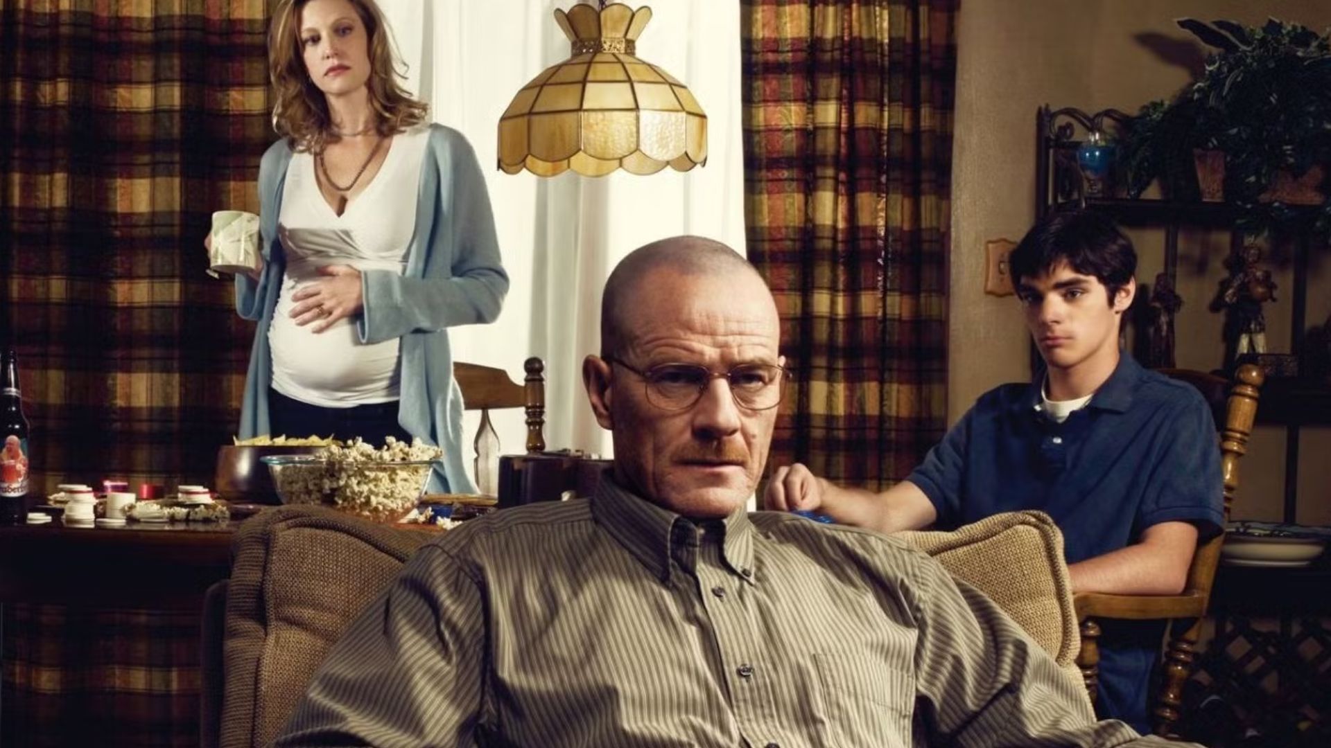Bryan Cranston Pays Tribute to 'Breaking Bad' Co-Star RJ Mitte ...