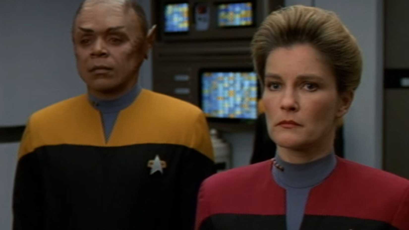 Tuvix and Janeway in Star Trek: Voyager