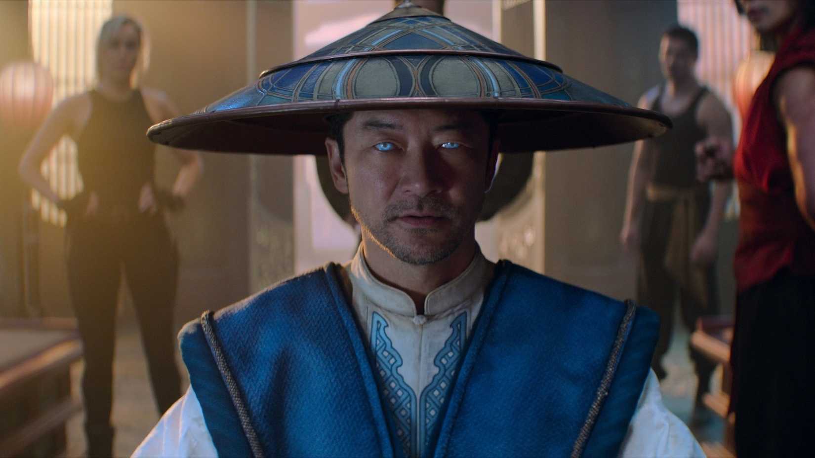 Raiden in Mortal Kombat II