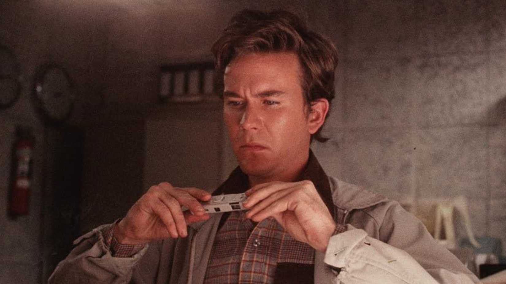 Timothy Hutton in The Falcon and the Snowman