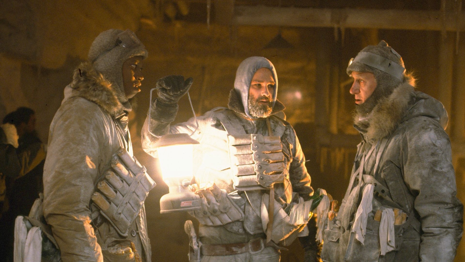 T.K. Carter, Kurt Russell, and Donald Moffat in The Thing