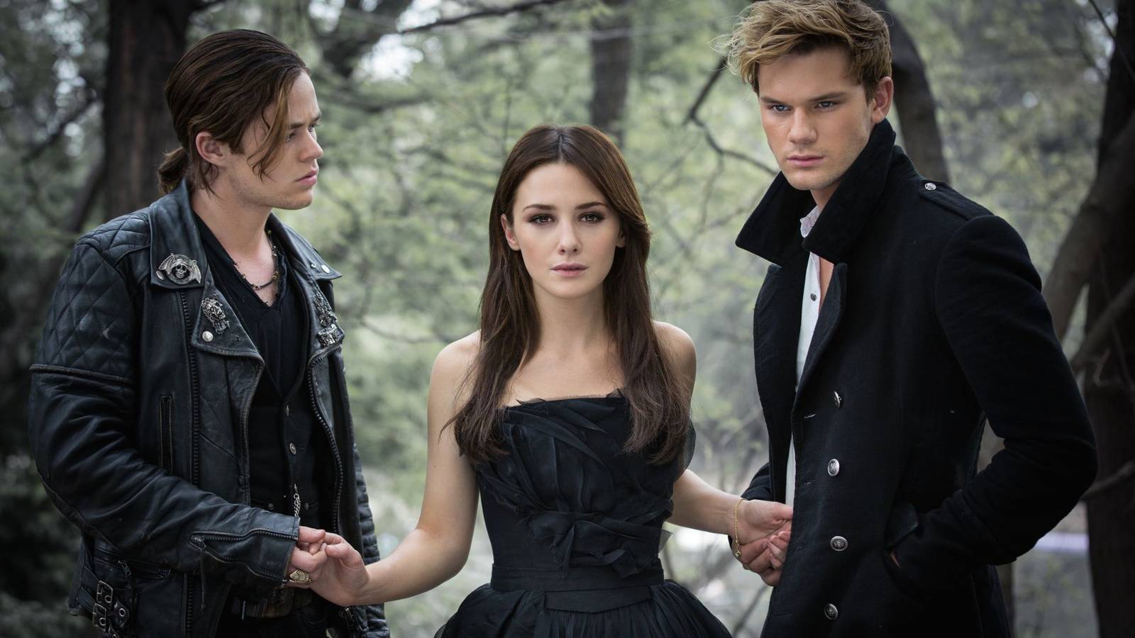 'Fallen' (2016) Ending, Explained: Who Does Luce End Up With?