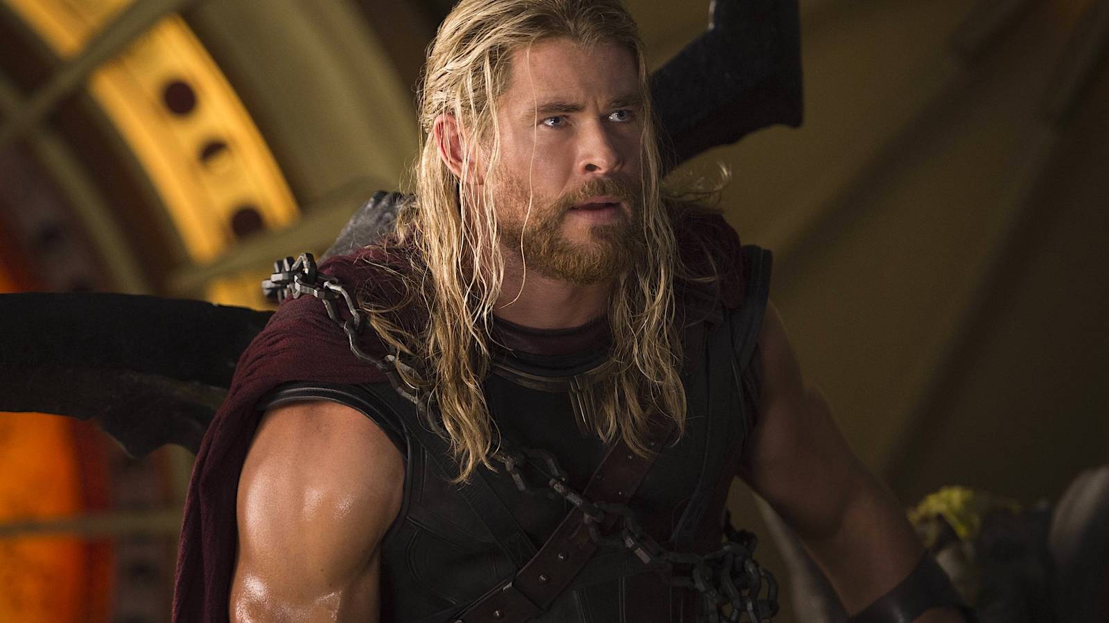 Chris Hemsworth Transformation for New Thriller Sparks MCU Exit Speculation