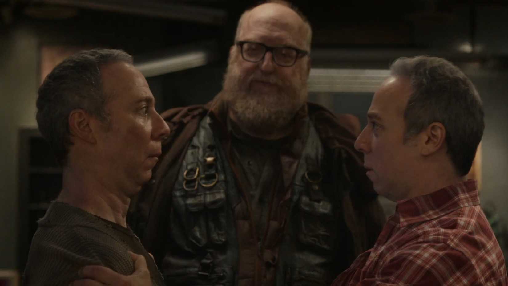 Brian Posehn as Bert watching Kevin Sussman as two Stuarts talk to one another in Stuart Fails to Save the Universe.