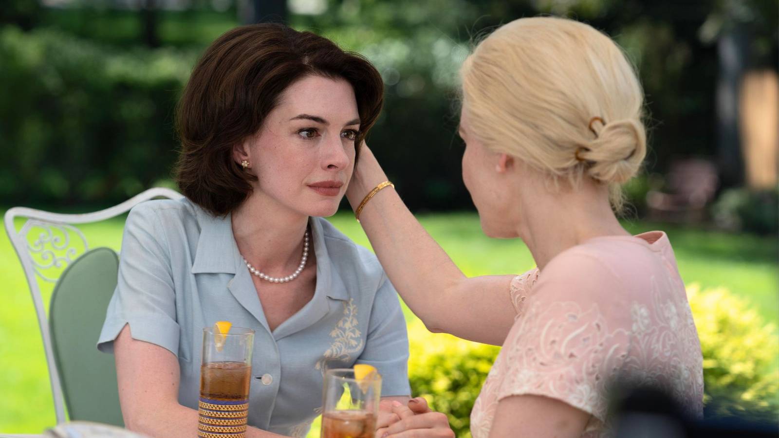 'Mothers’ Instinct' Ending, Explained: Did You Notice This Creepy Detail?