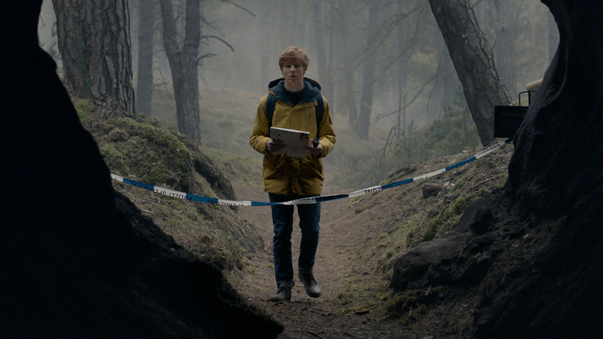 Netflix's Stephen King-Esque Mystery Box Sci-Fi Series Is So Good, You ...
