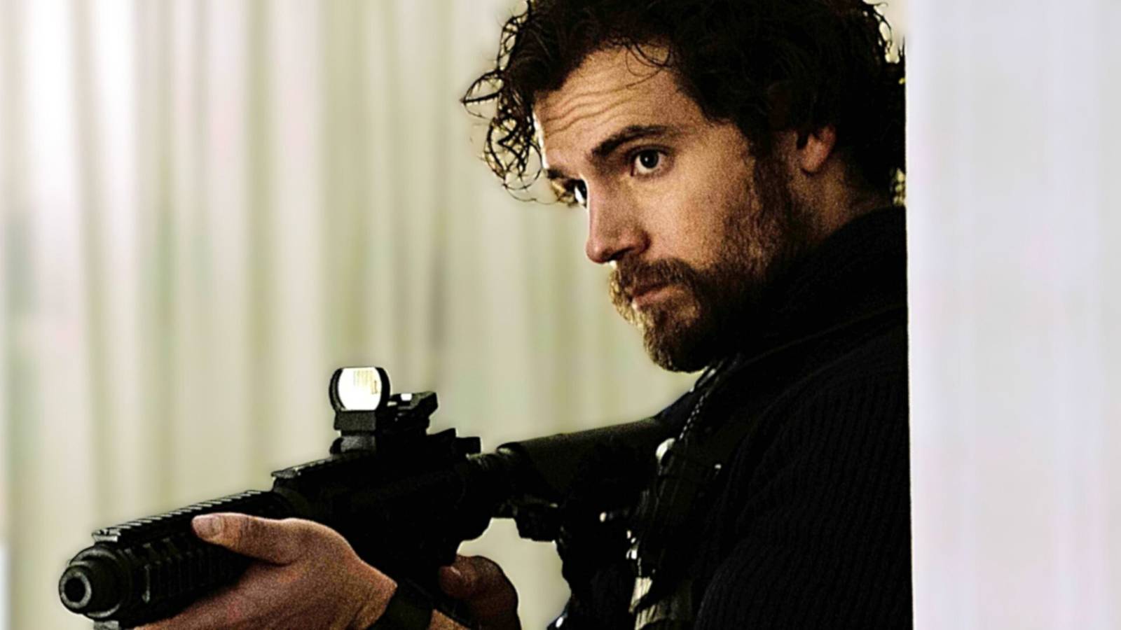 Henry Cavill's 98-Minute Action Thriller Flop Is Being Wiped From Streaming