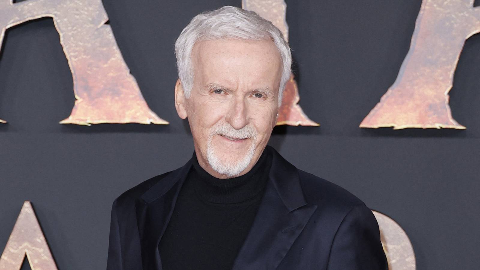 James Cameron's First Sci-Fi Space Opera Movie Was a Stealth Remake of a Samurai Masterpiece