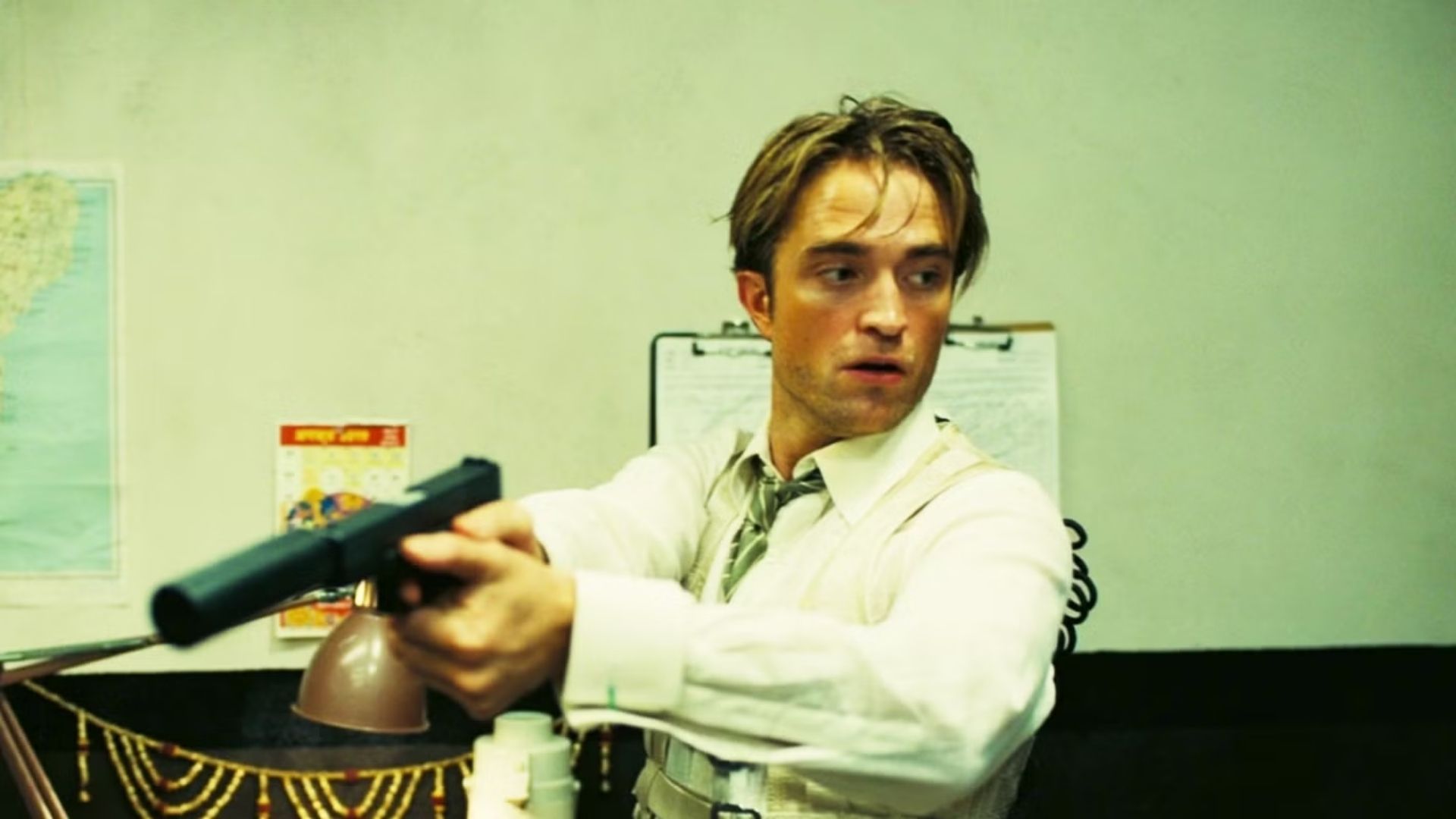 Robert Pattinson in Tenet