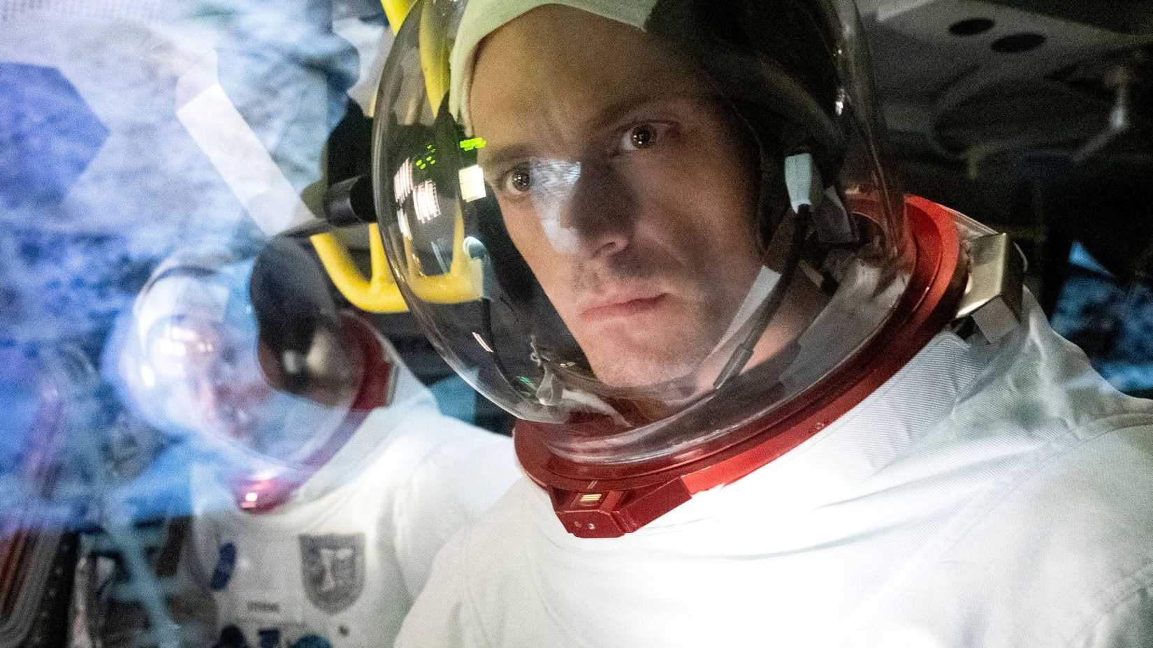 Joel Kinnaman as Ed Baldwin in For All Mankind