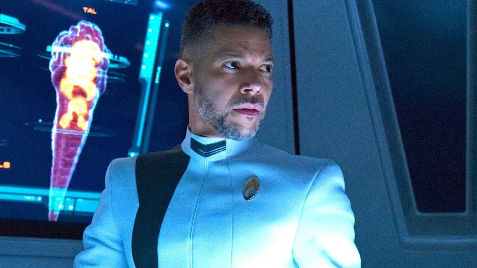 Every Main Star Trek Ship's Chief Medical Officer, Ranked by Ability