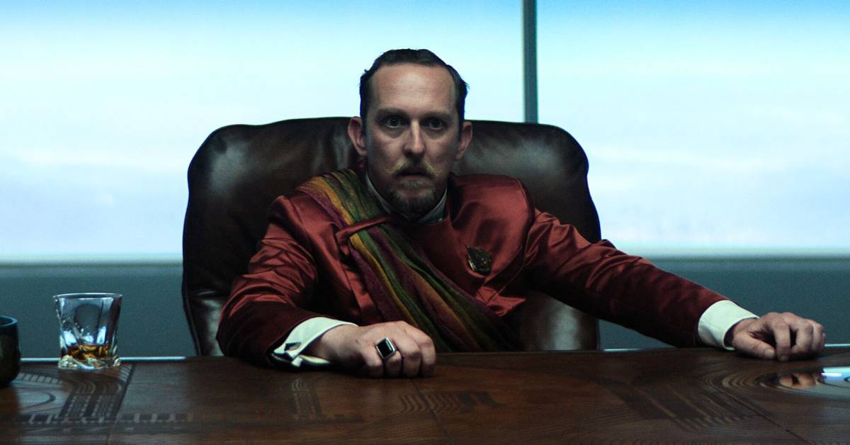 Apple TV's Sci-Fi Hit Is Left With a Spare Character After Its Massive Book Change