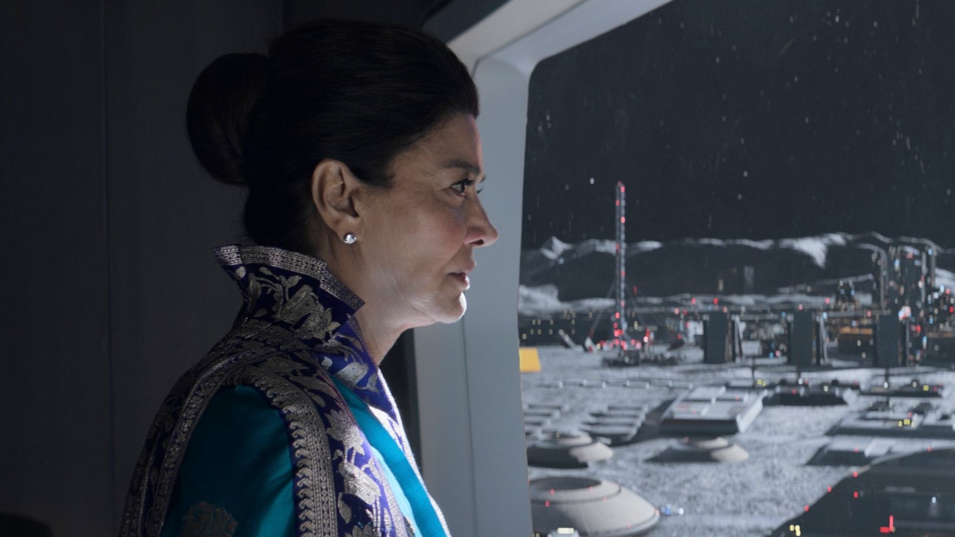 Shohreh Aghdashloo in The Expanse
